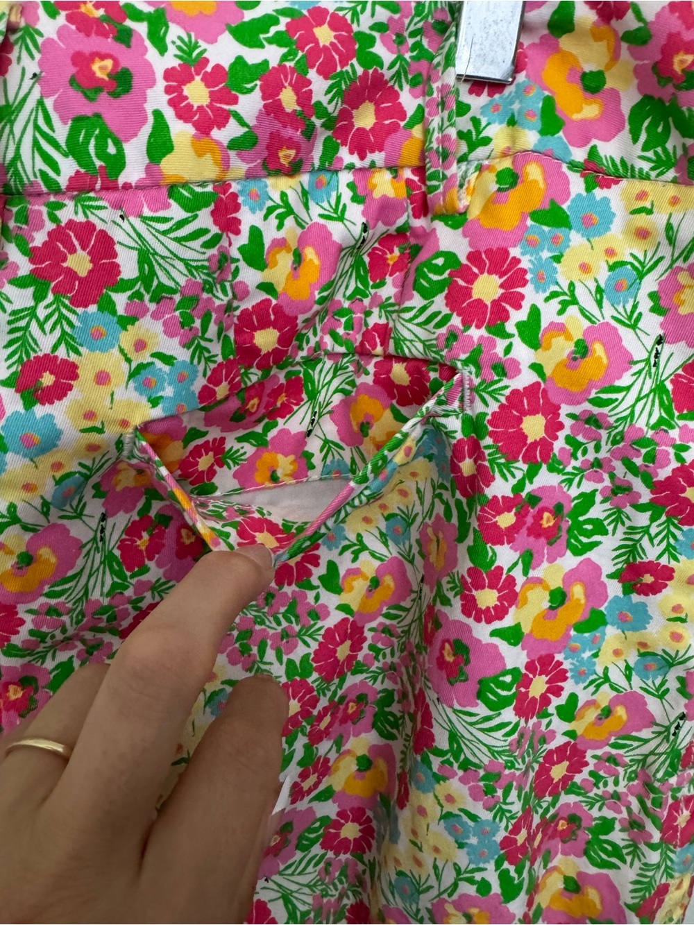 Lily Pulitzer Pants Womens 8 Ants On Parade Ditzy Floral Ankle Chinos Cotton Mid - Picture 11 of 12